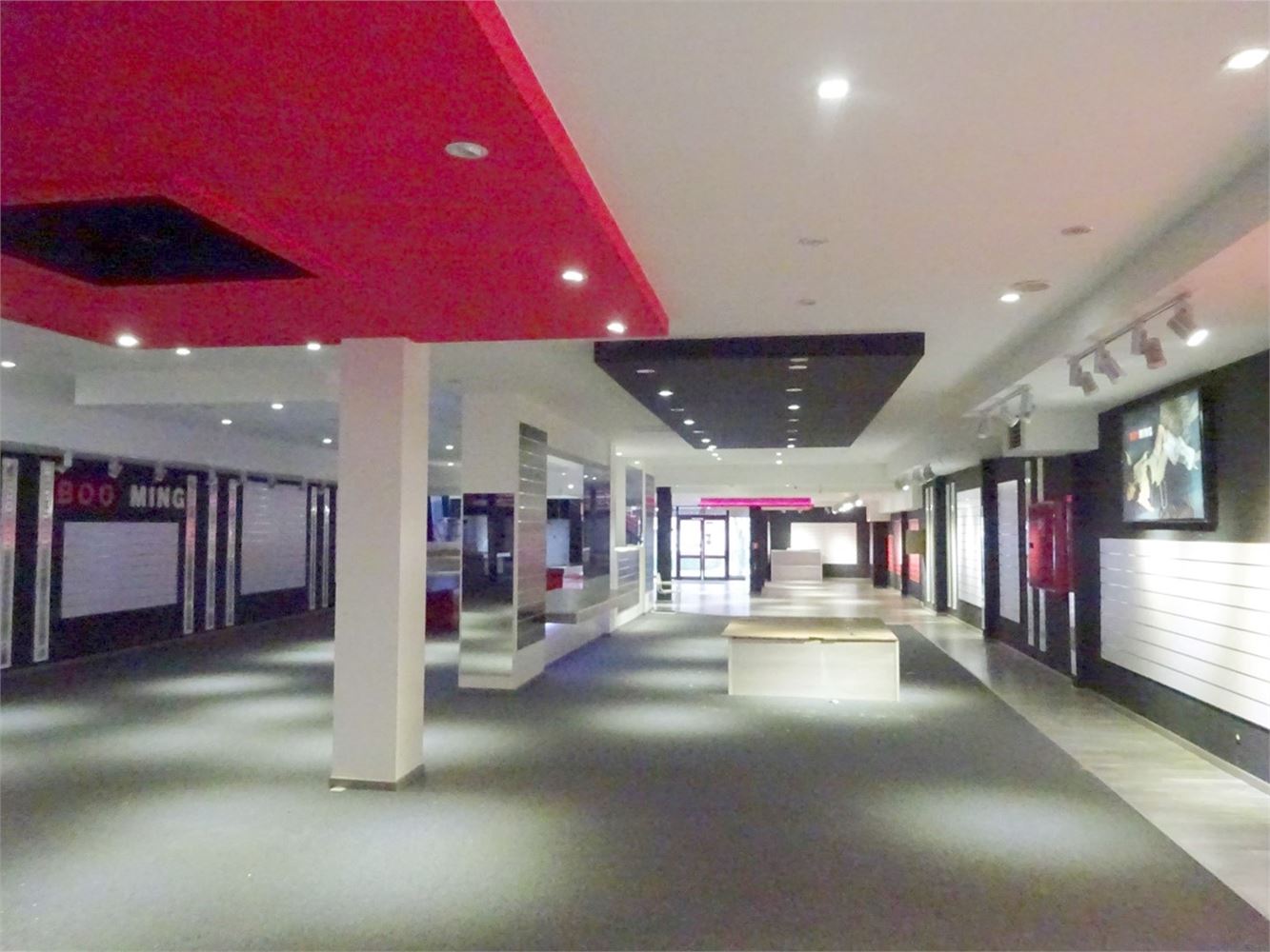 COMMERCIEEL PAND MET WOONST - foto 3