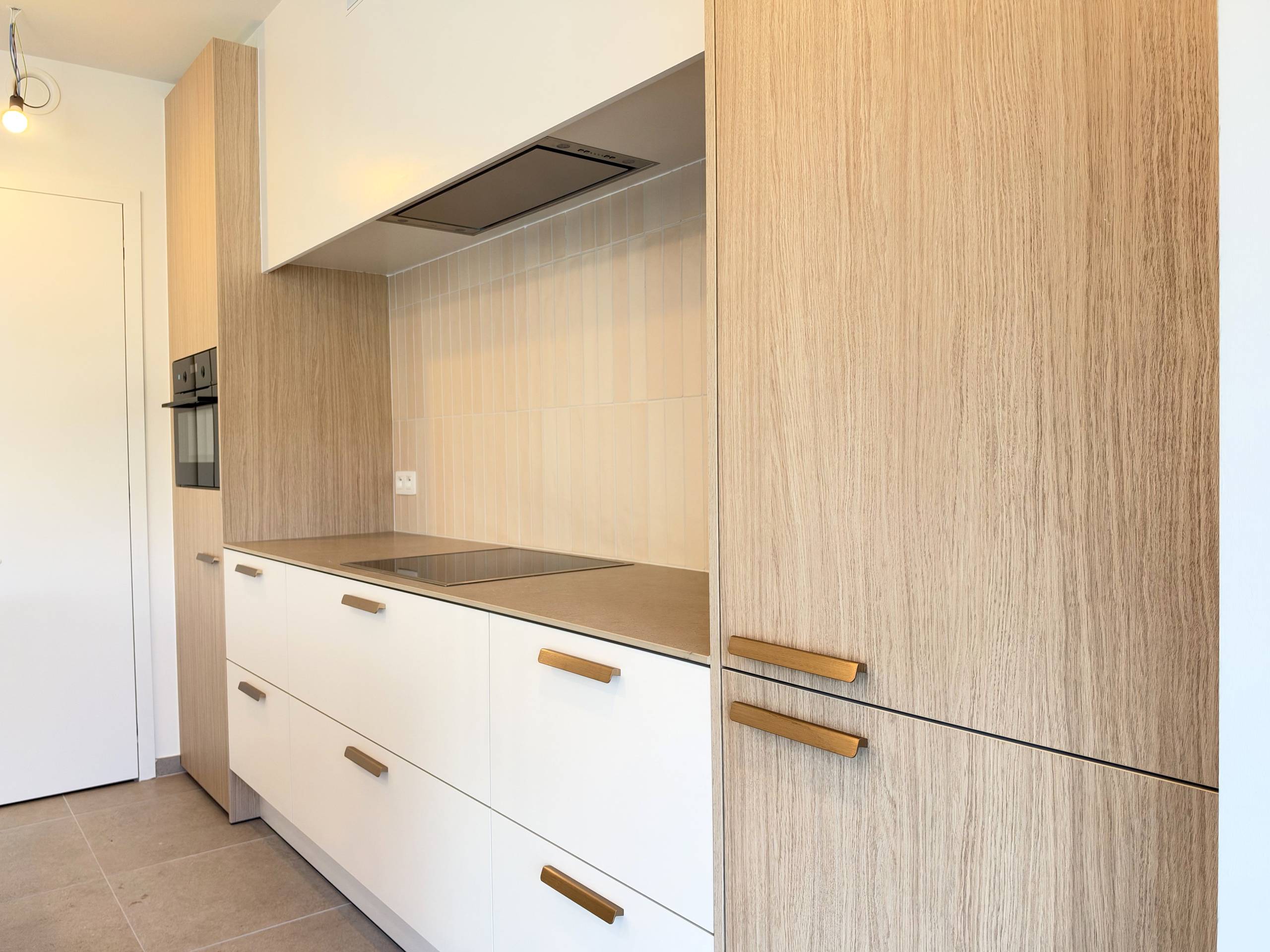 Stijlvol nieuwbouwappartement met zijdelings zicht op het water te Kristus-Koning - foto 5