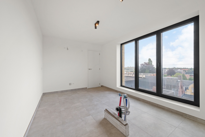 Modern luxe nieuwbouwappartement te koop in Roeselare met gunstige oriëntatie - foto 5