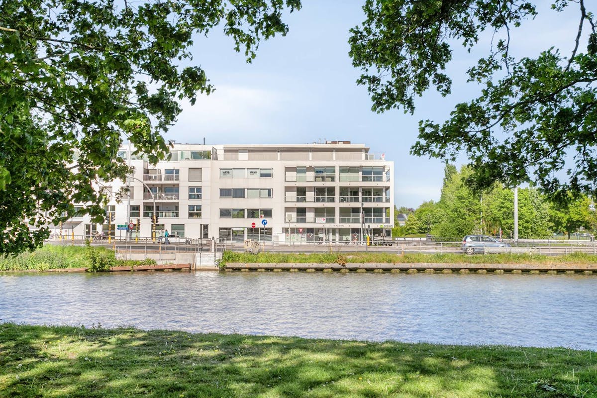 Luxueux appartement penthouse (215 m² + 120 m² de terrasse) à Bruges - photo 3