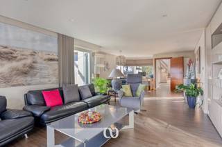 Gezellige halfopen woning met 3 slaapkamers aan de stadsrand van Oudenaarde!Bent u op zoek naar de perfecte balans tussen groen, ruimte en een...