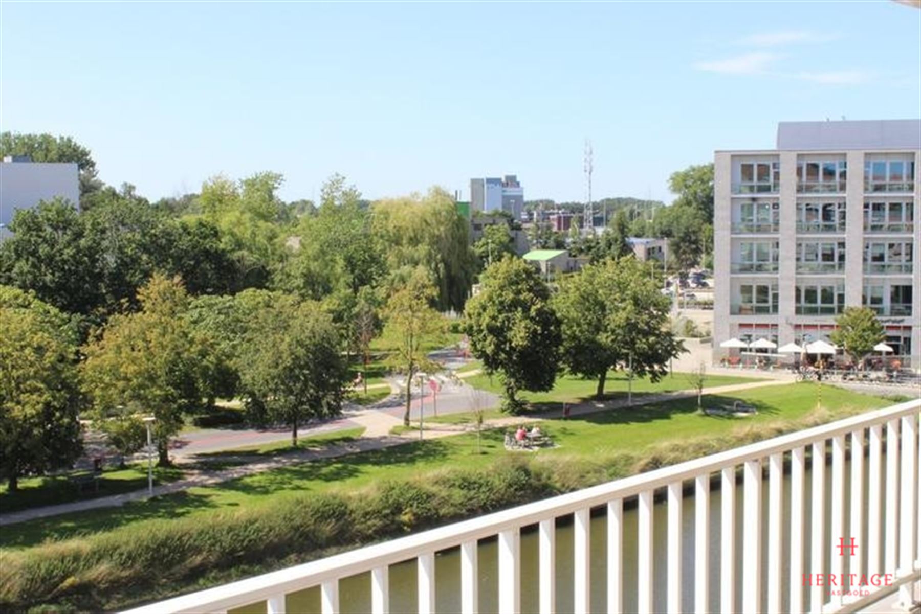 Ruim duplex appartement met 3 slaapkamers en een prachtig uitzicht op de Leie - foto 4