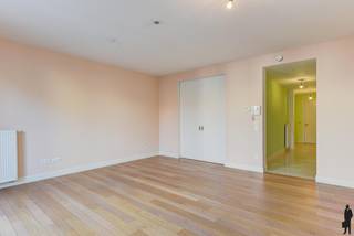 Service flat gelegen in hartje Turnhout in residentie "Jacobsmarkt": Instapklaar appartement van 57,7m² met één slaapkamer. In de...