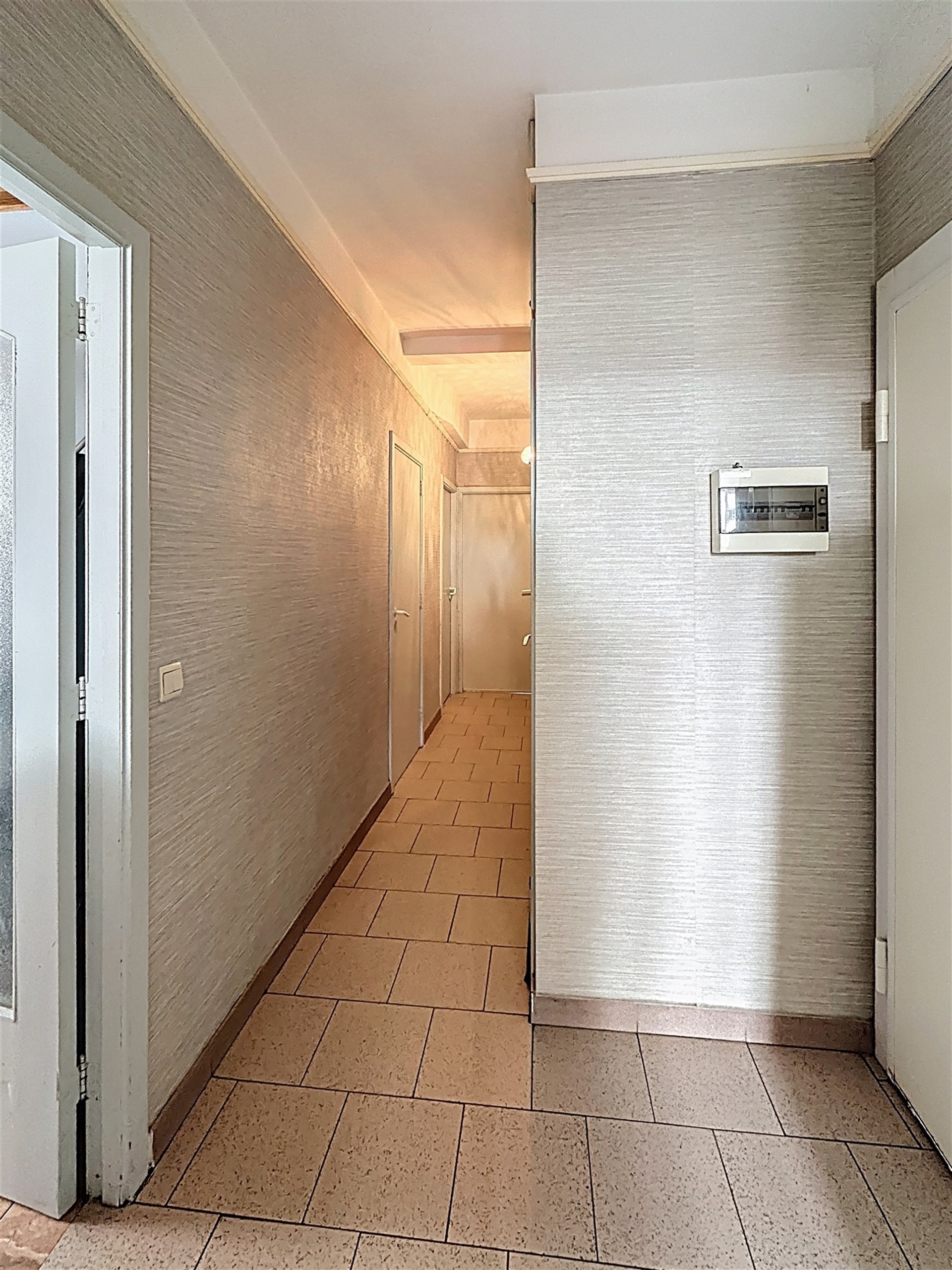 Appartement met 3 slaapkamers te koop in Borgerhout ! - foto 4