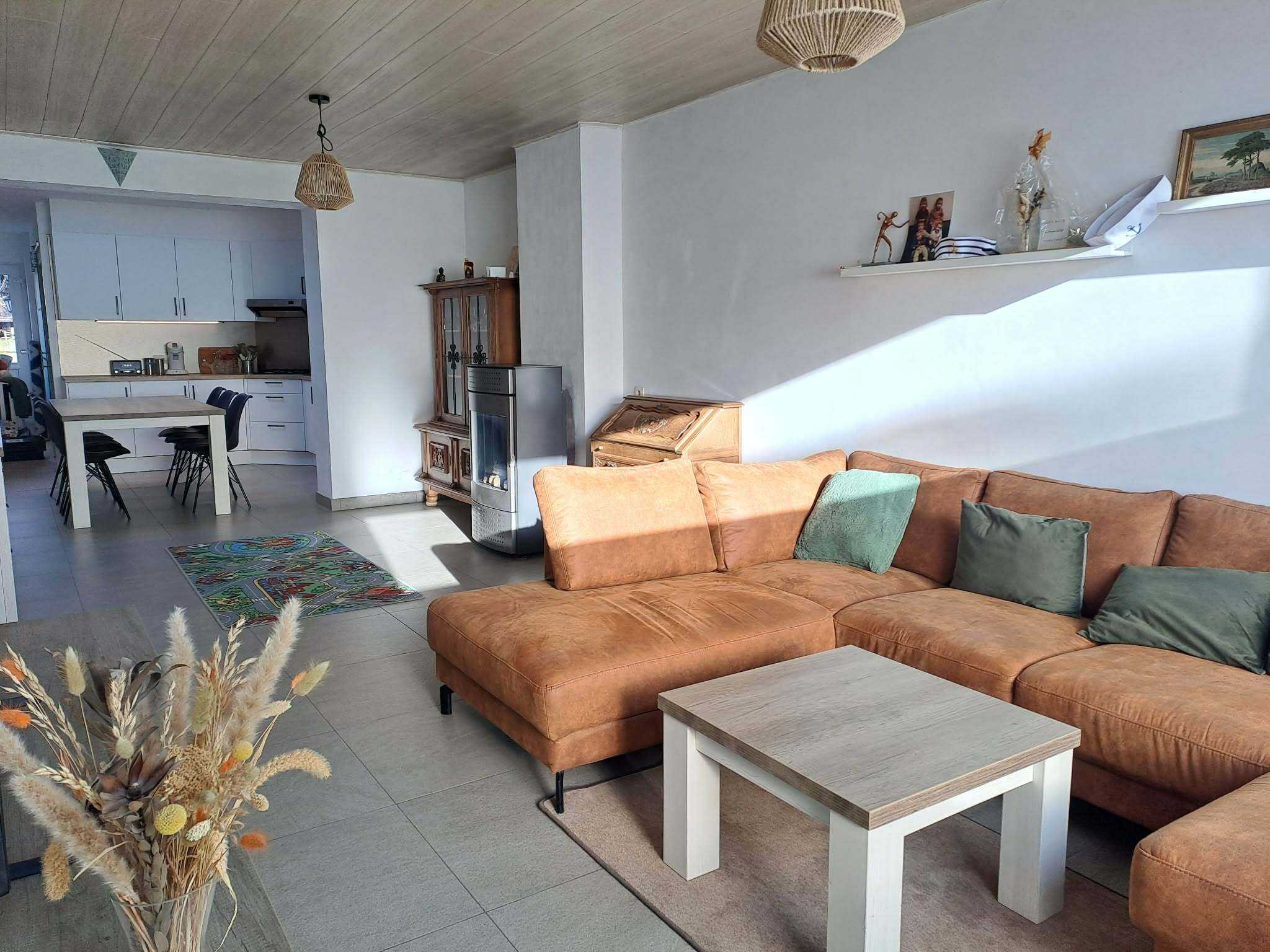 Huis te koop in Poperinge met 2 slaapkamers - foto 2