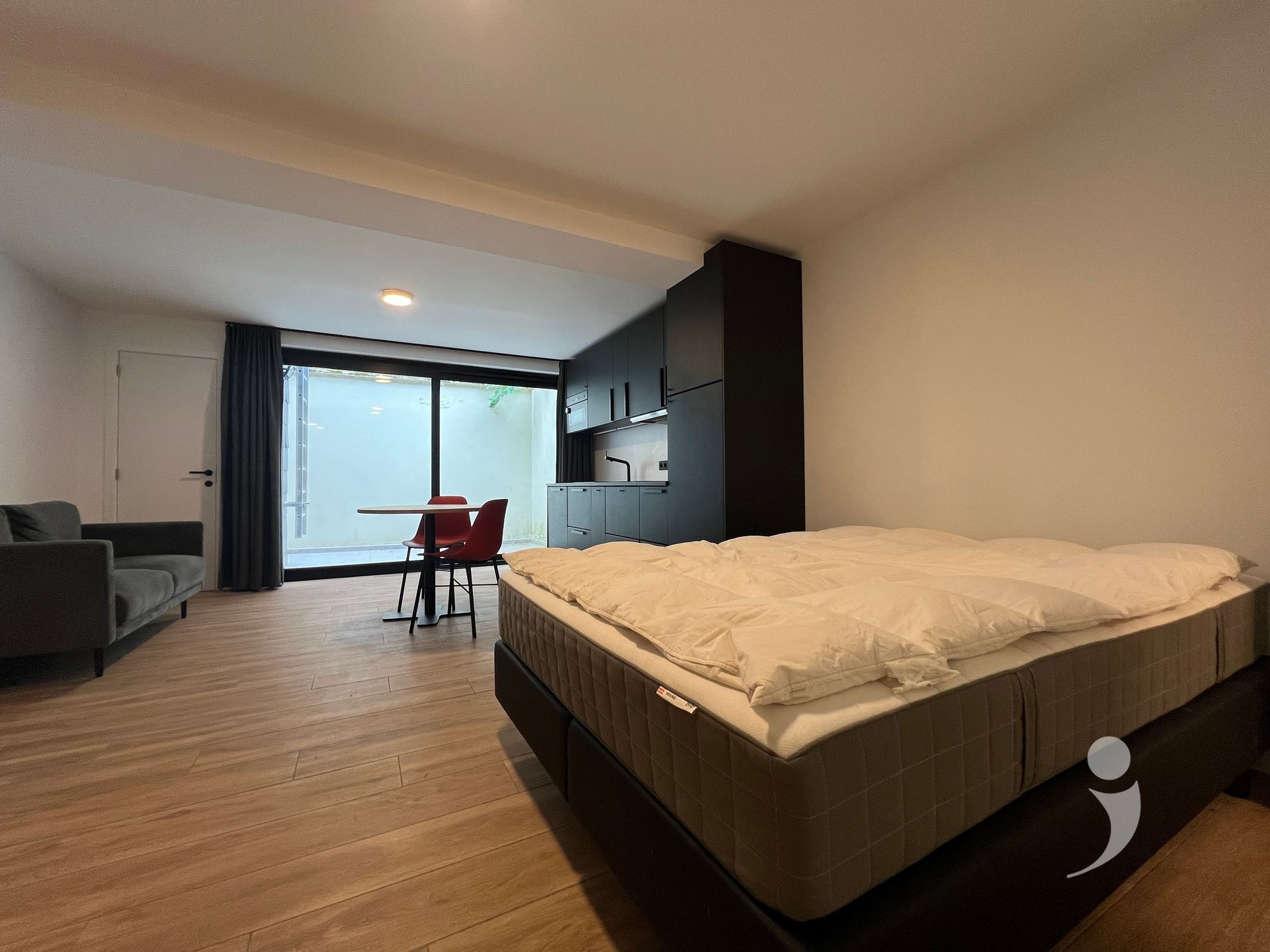 Ruime studio met privéterras - foto 3