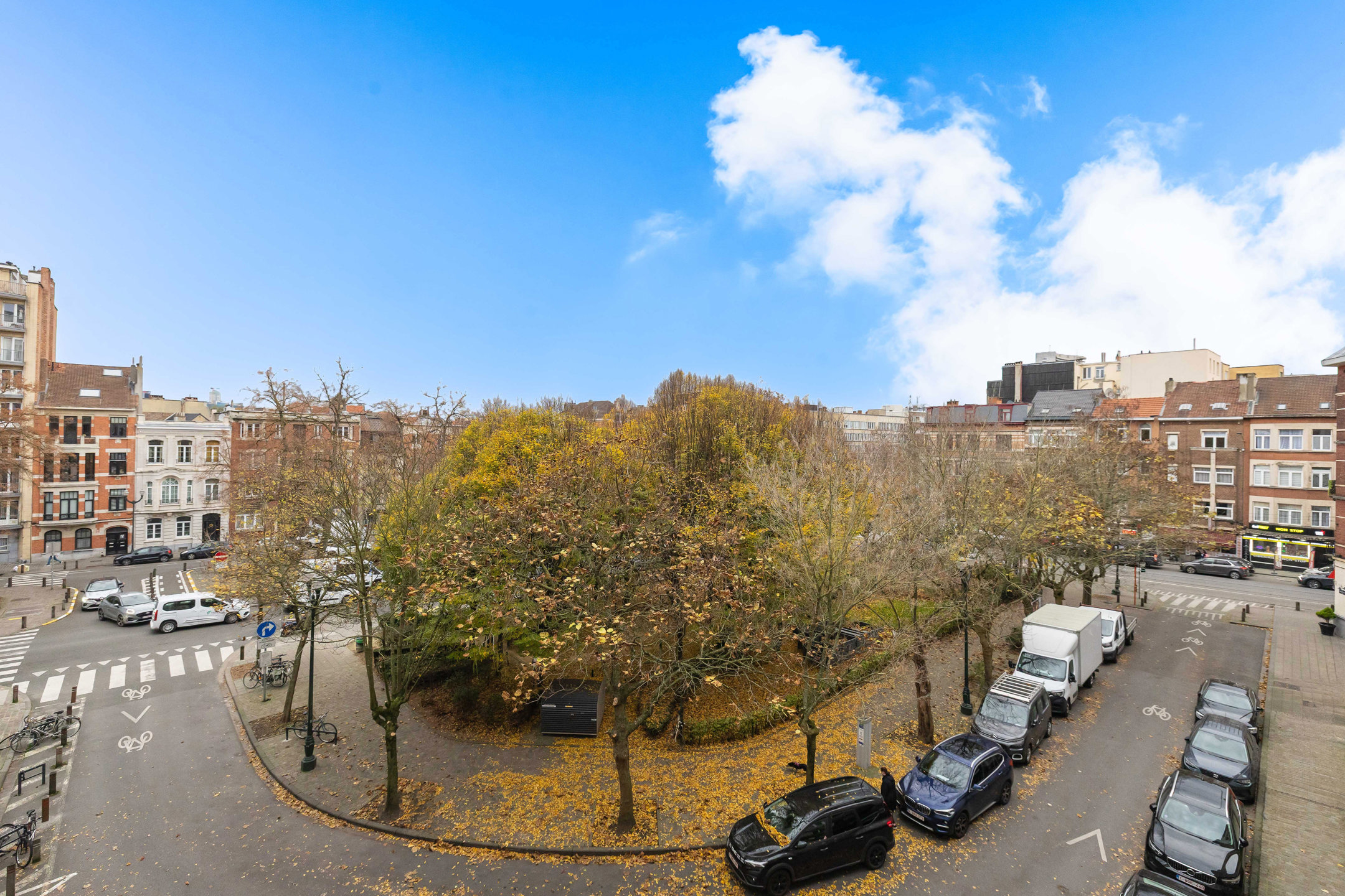 Apartment for sale in Schaerbeek with 2 bedrooms - photo 5