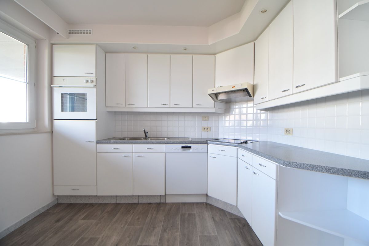 Apartment for rent in Lille with 2 bedrooms - photo 5