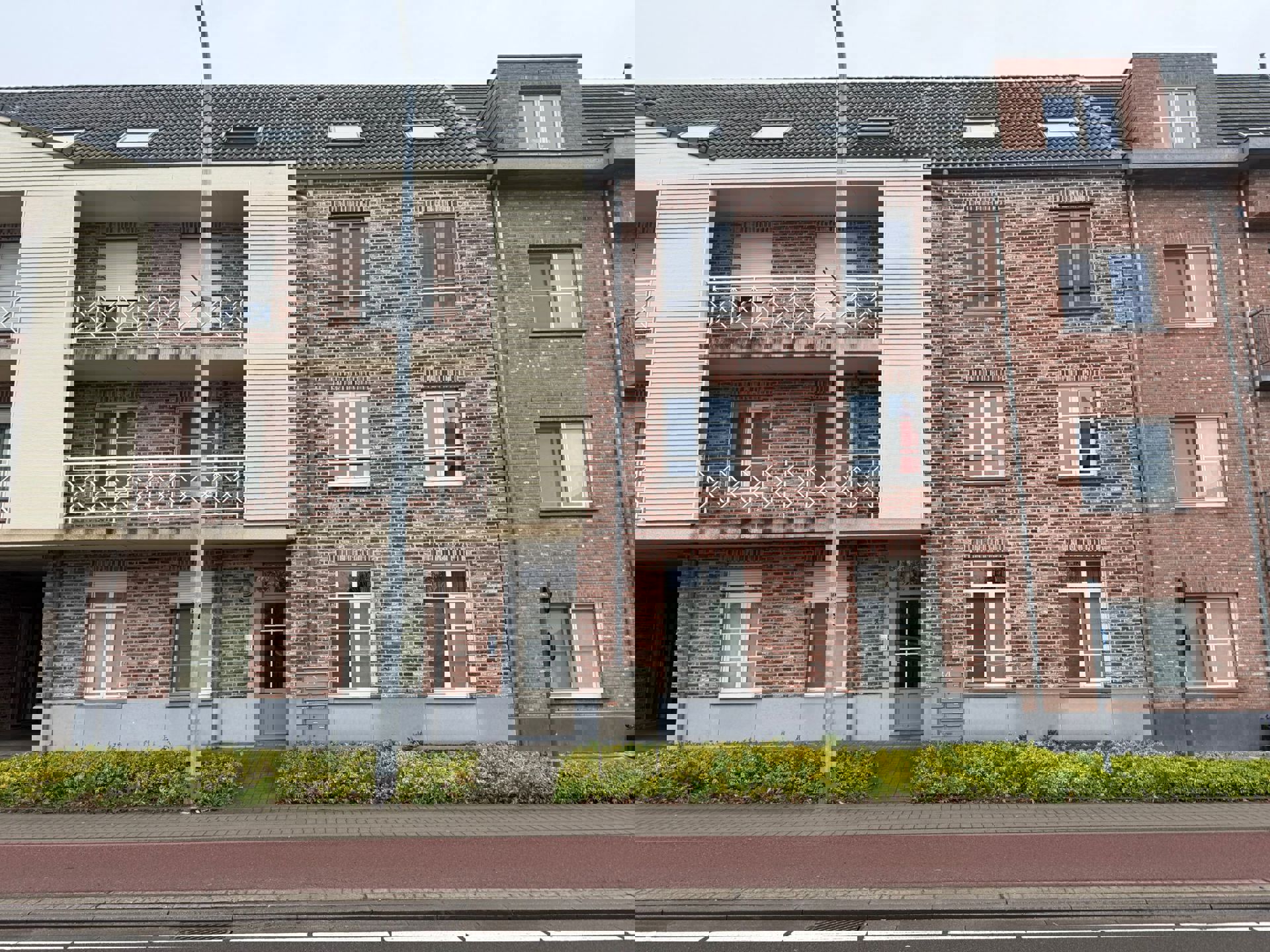 Jong energiezuinig appartement met 2 slpks &amp; terras - foto 1