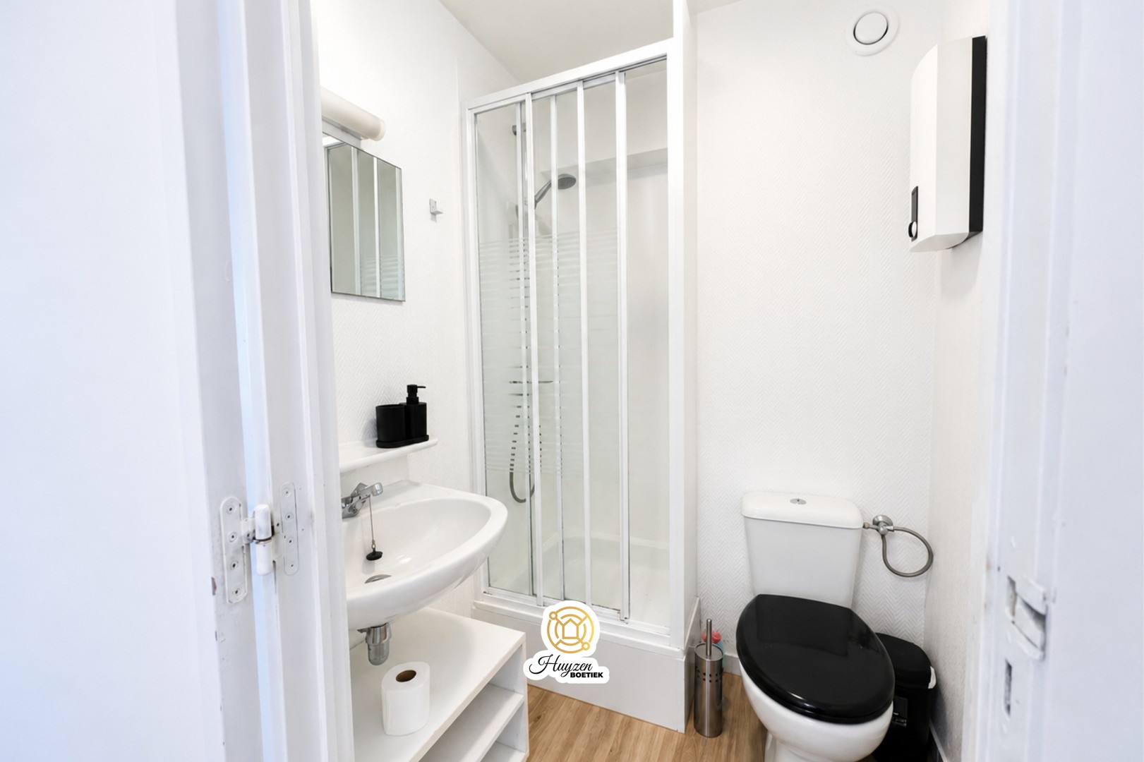 Studio te koop in De Panne | Instapklare studio met schuin zeezicht op toplocatie - foto 5