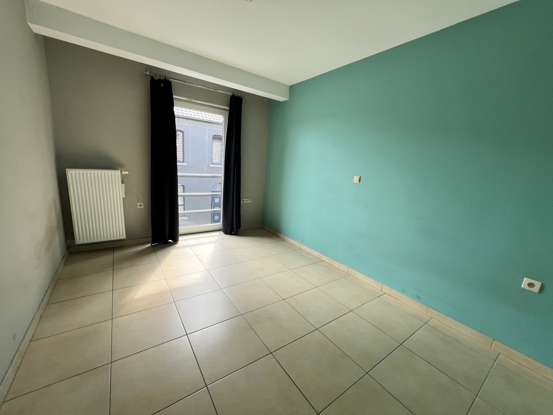 HERZELE – Ruim 2-slaapkamerappartement met terras - foto 5