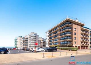 Koksijde-Bad, Residentie Zeerust, Appartement met zonnig terras vlakbij zee, gelegen op het gelijkvloers.Bestaande uit: inkomhall, aangename...