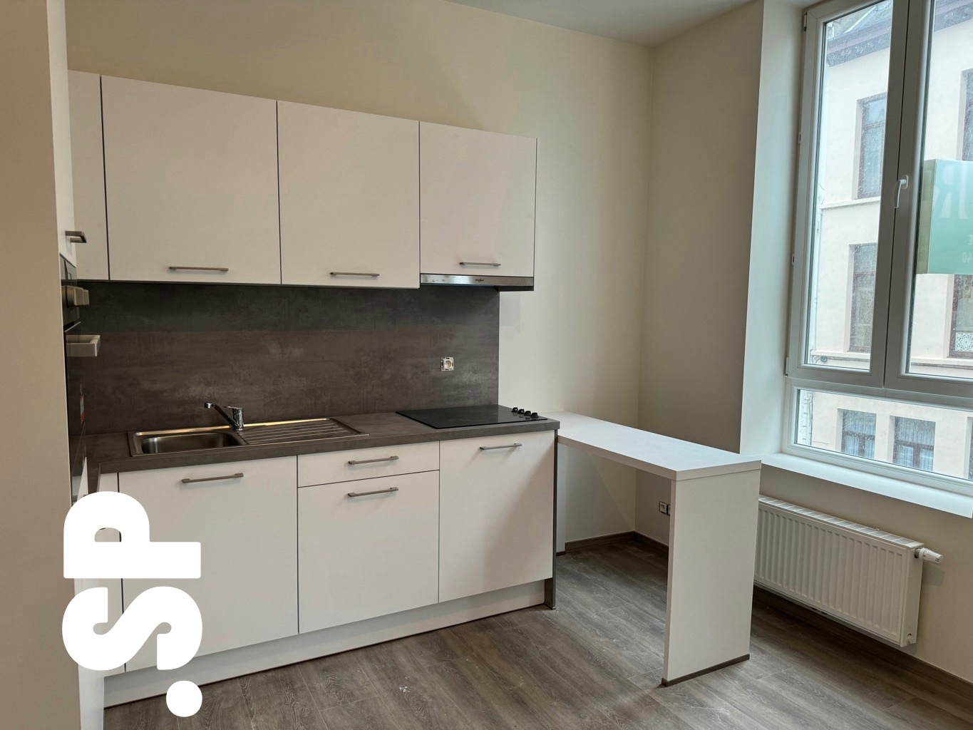 1-slpk-appartement / volledig vernieuwd / goede ligging - foto 5