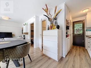 Droomt u ervan om het hele jaar door te kunnen ontsnappen naar rust, natuur en gezelligheid?Dan is dit uw kans. Deze charmante bungalow ligt prachtig...