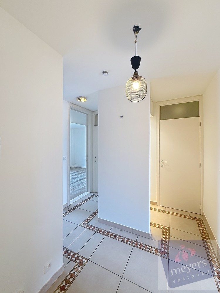 Apartment for rent in Hasselt with 2 bedrooms - photo 2