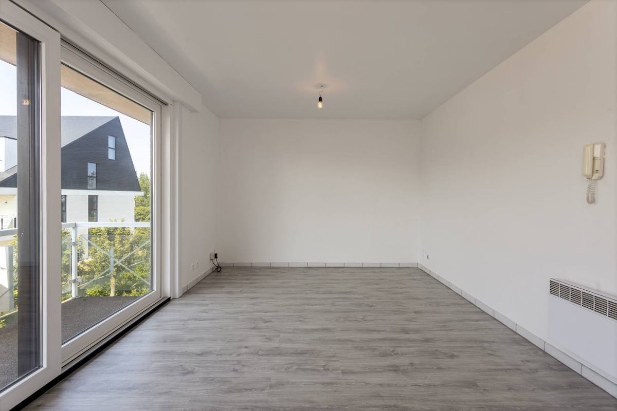 Studio rénové avec terrasse dans la résidence Green Garden - photo 5