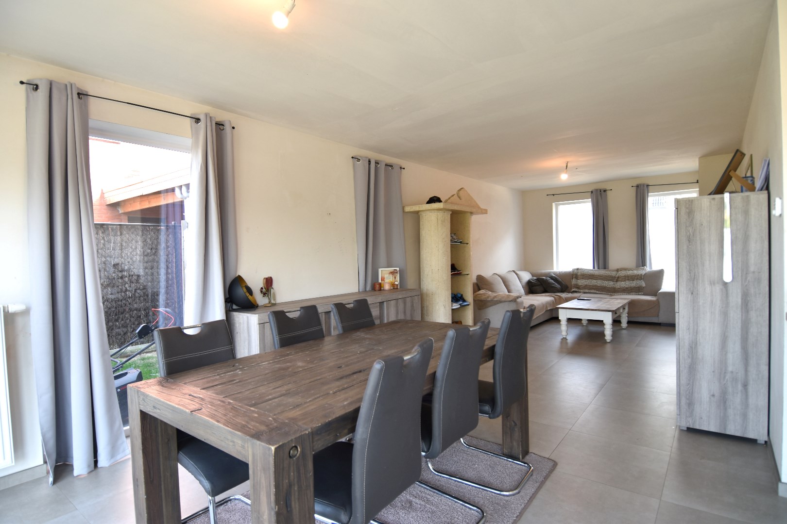 Nieuwbouwwoning met 3 slaapkamers en carport gelegen in een kindvriendelijke wijk te Heule - foto 3