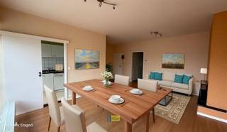 Dit charmante appartement in Kontich biedt een comfortabele woonervaring met een ruime oppervlakte van 90m². Het is ideaal gelegen en beschikt...