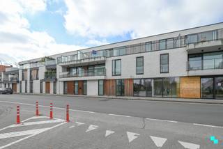 Dit recent appartement is gelegen op de tweede verdieping van de kleinschalige residentie 'De Molenwalle' in het hartje van de wijk Bosmolens...