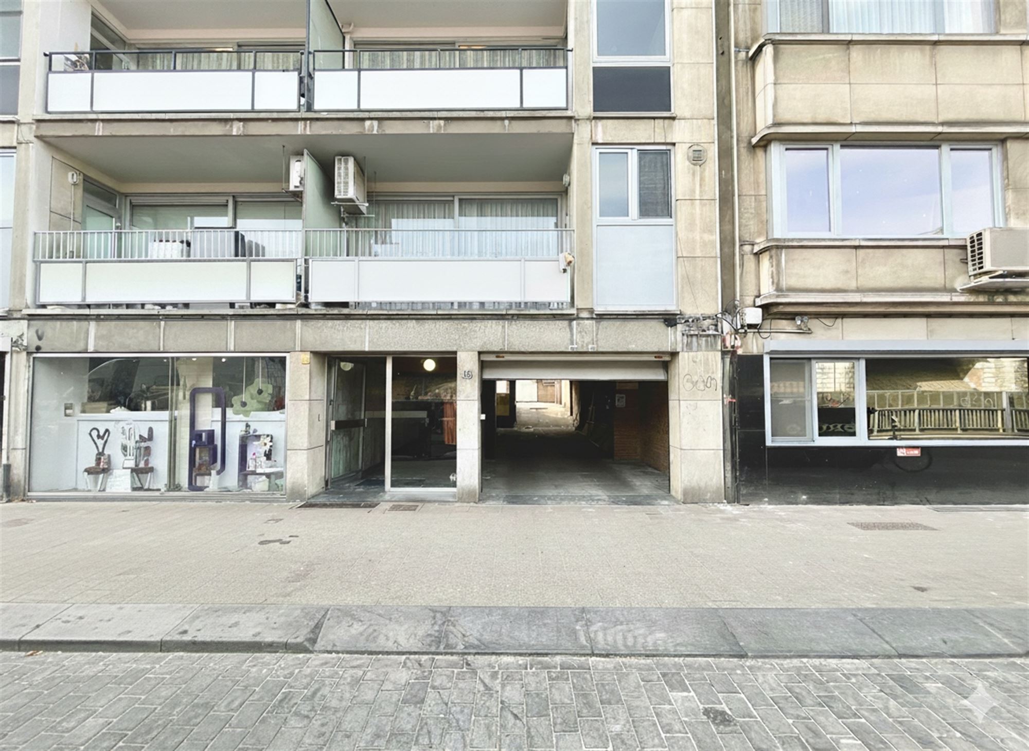 Parking / Garage - photo 5