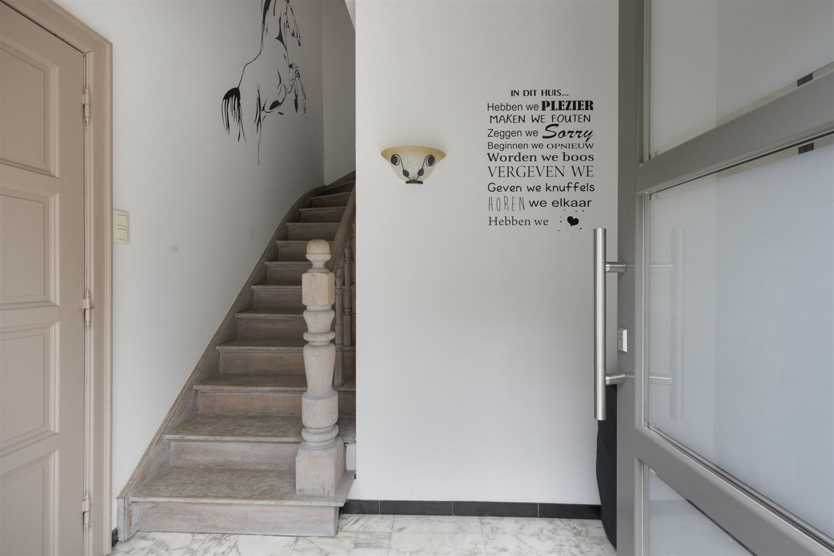 Handelswoning op commerciële toplocatie! - foto 4