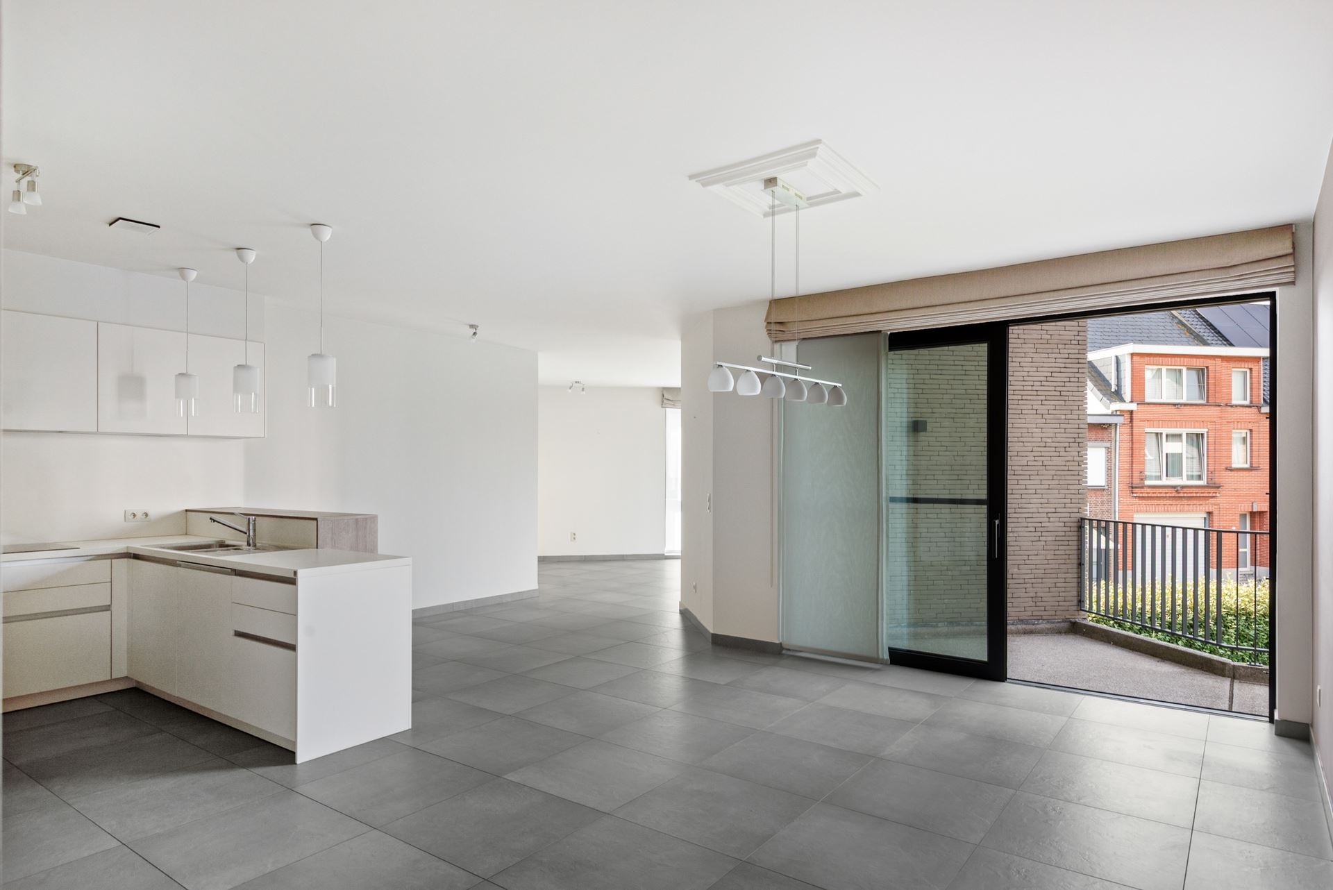Apartment - photo 4