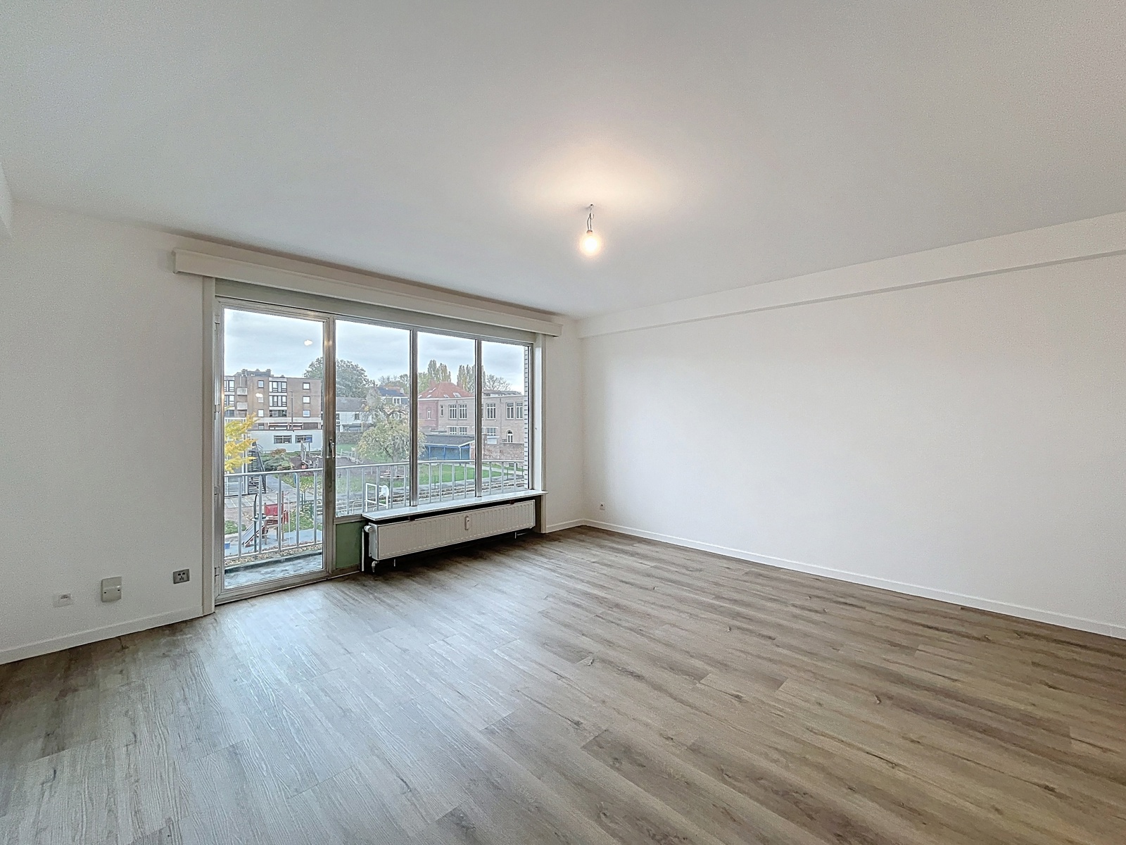 Appartement te huur in Brussel met 2 slaapkamers - foto 3