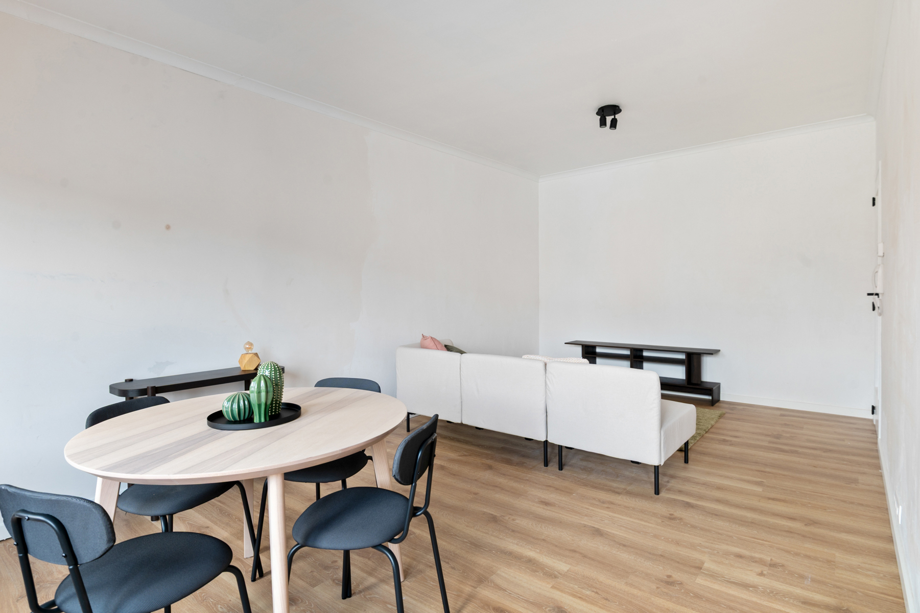 Volledig gerenoveerd & energiezuinig appartement! - foto 5