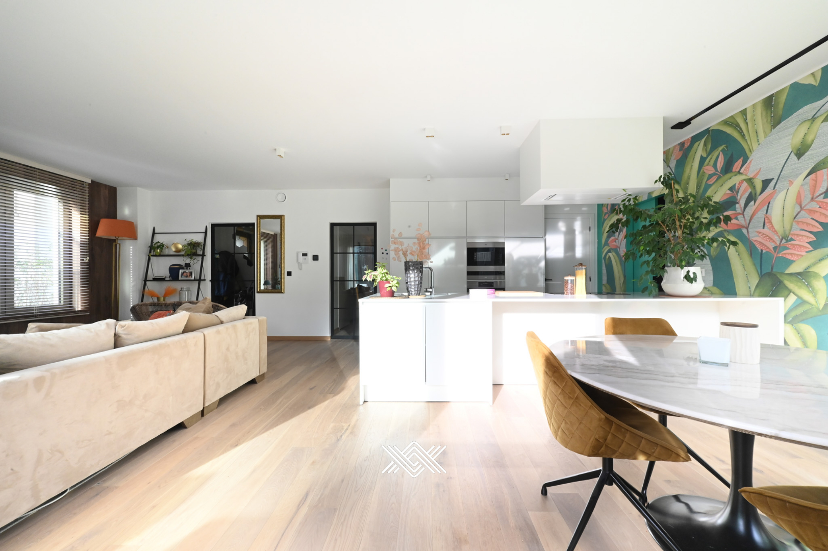 Schakelwoning met 3 slaapkamers en tuin in groen woonpark - foto 1