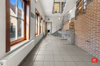 Voormalig politiecommissariaat te koop in Westrozebeke Ben jij op zoek naar een groot gebouw met tal van mogelijkheden? Dan is dit pand misschien...