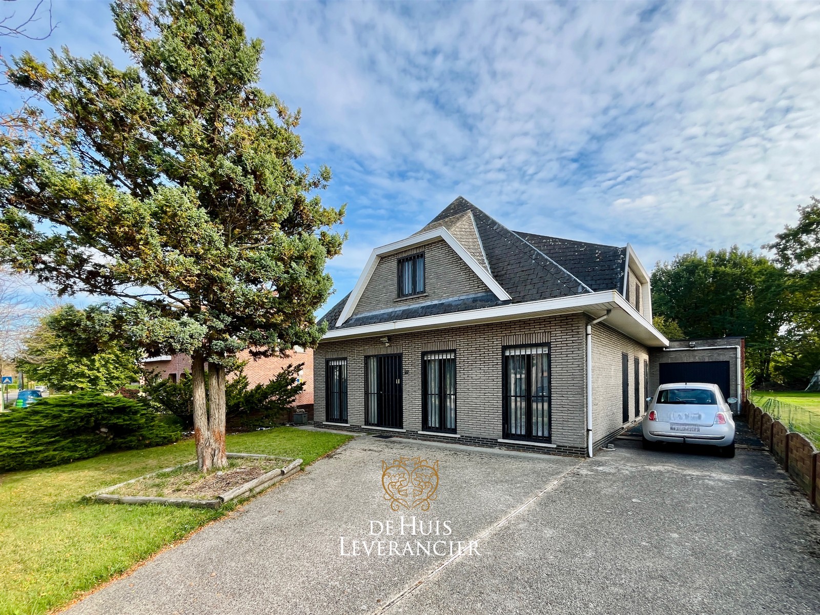 House for sale in Kontich with 3 bedrooms - photo 1