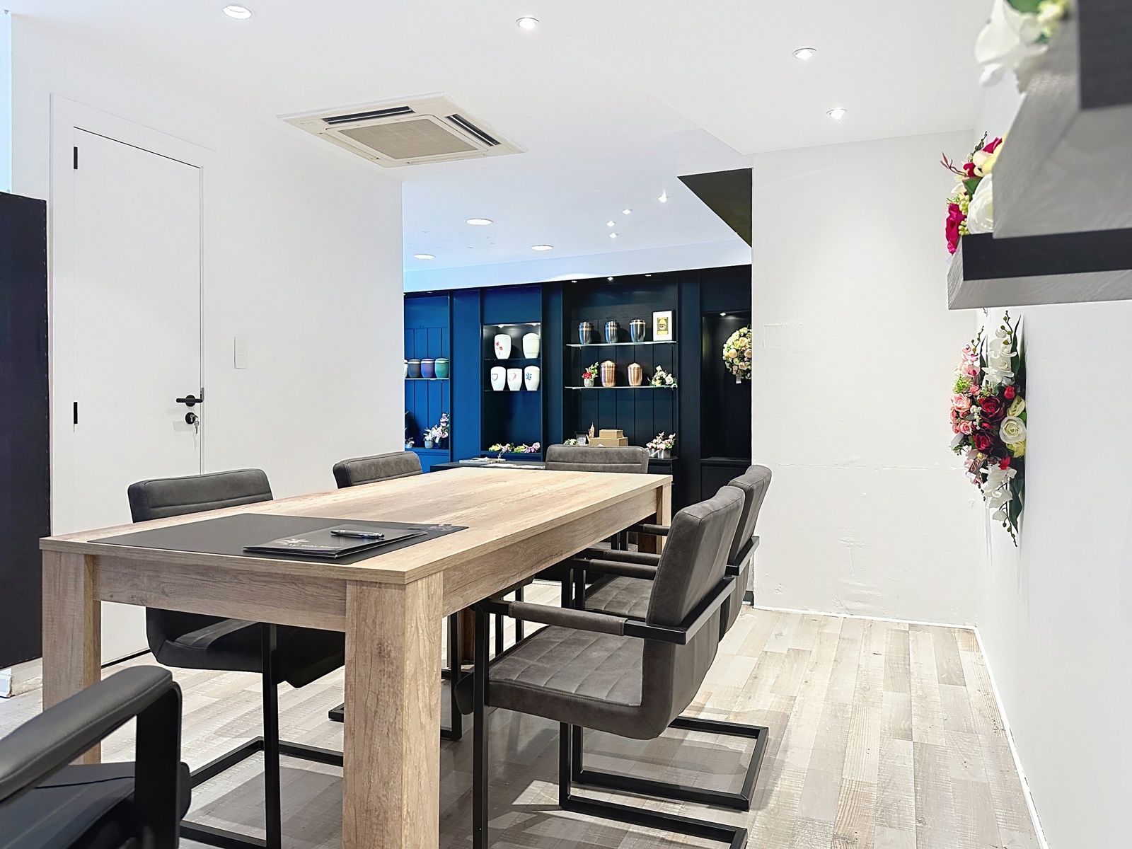 Commercial for rent in Aartselaar - photo 3