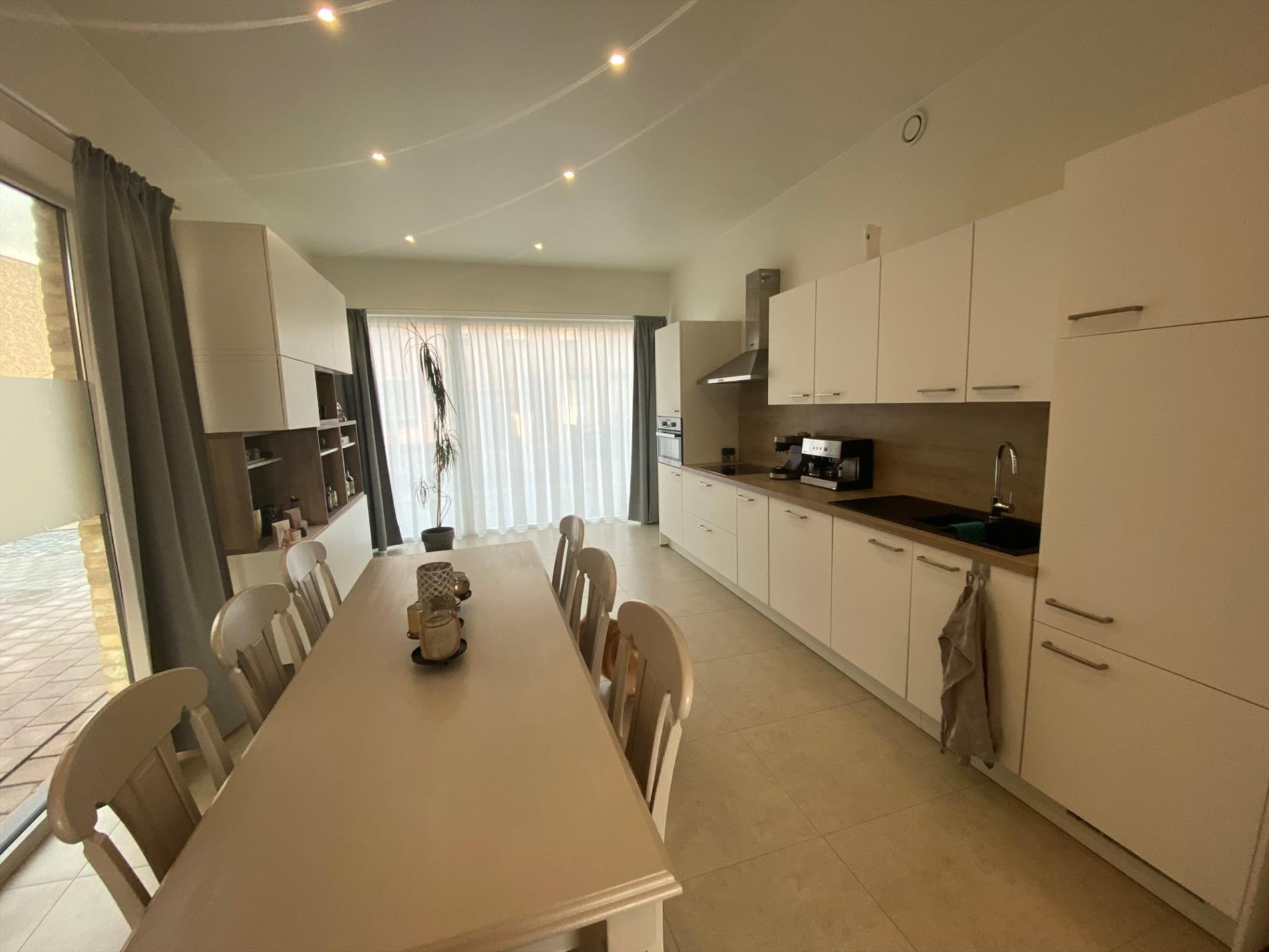 Recent ruim tuinappartement met 2 slaapkamers - foto 5