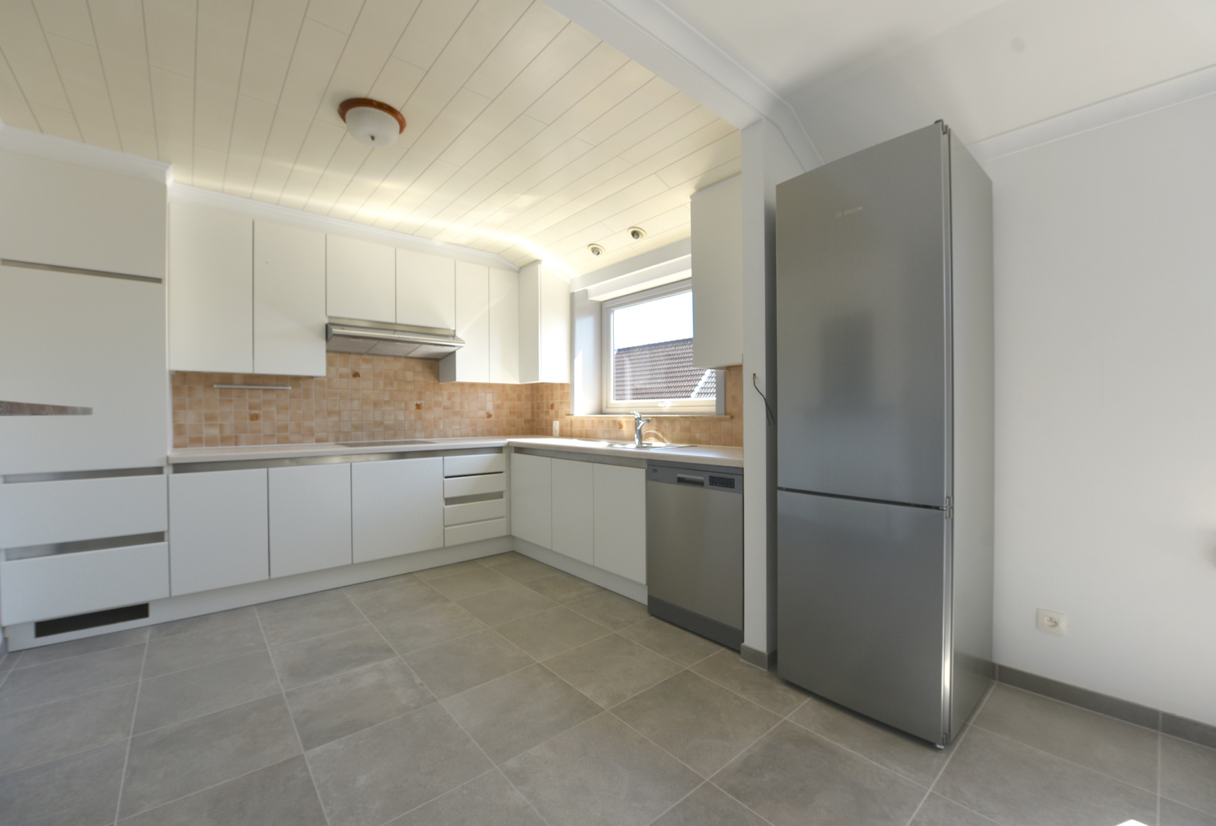 Apartment for rent in Eeklo with 2 bedrooms - photo 3