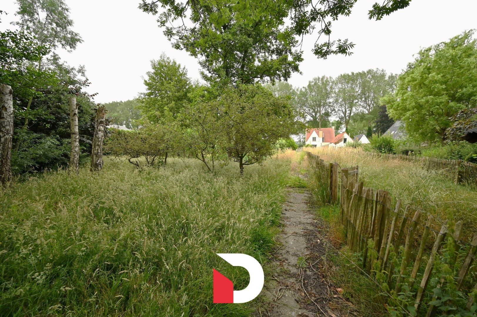 Uniek achterliggend perceel bouwgrond van 1.799 m² - foto 5