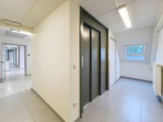 Commercial à louer à Kinrooi