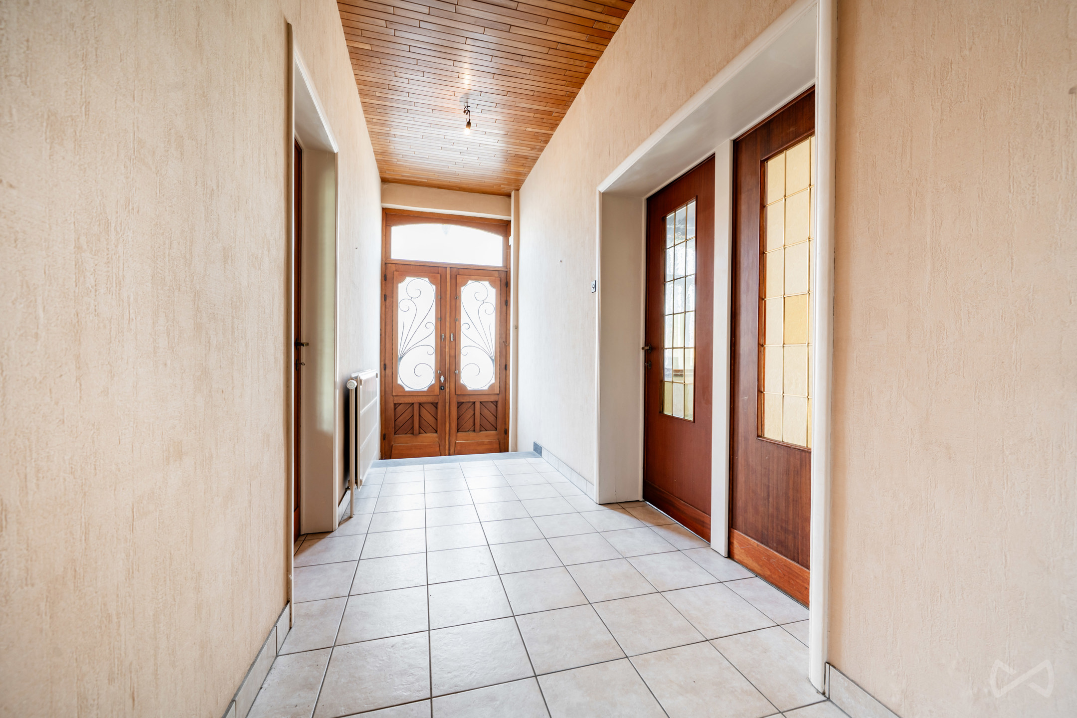 Maison à vendre à Leuze avec 5 chambres - photo 4