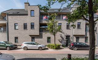 Nieuwbouw duplex appartement met mogelijkheid tot verlaagd BTW-tarief van 6%!Dit kleinschalig nieuwbouwproject “Den dijk” is gesitueerd op...