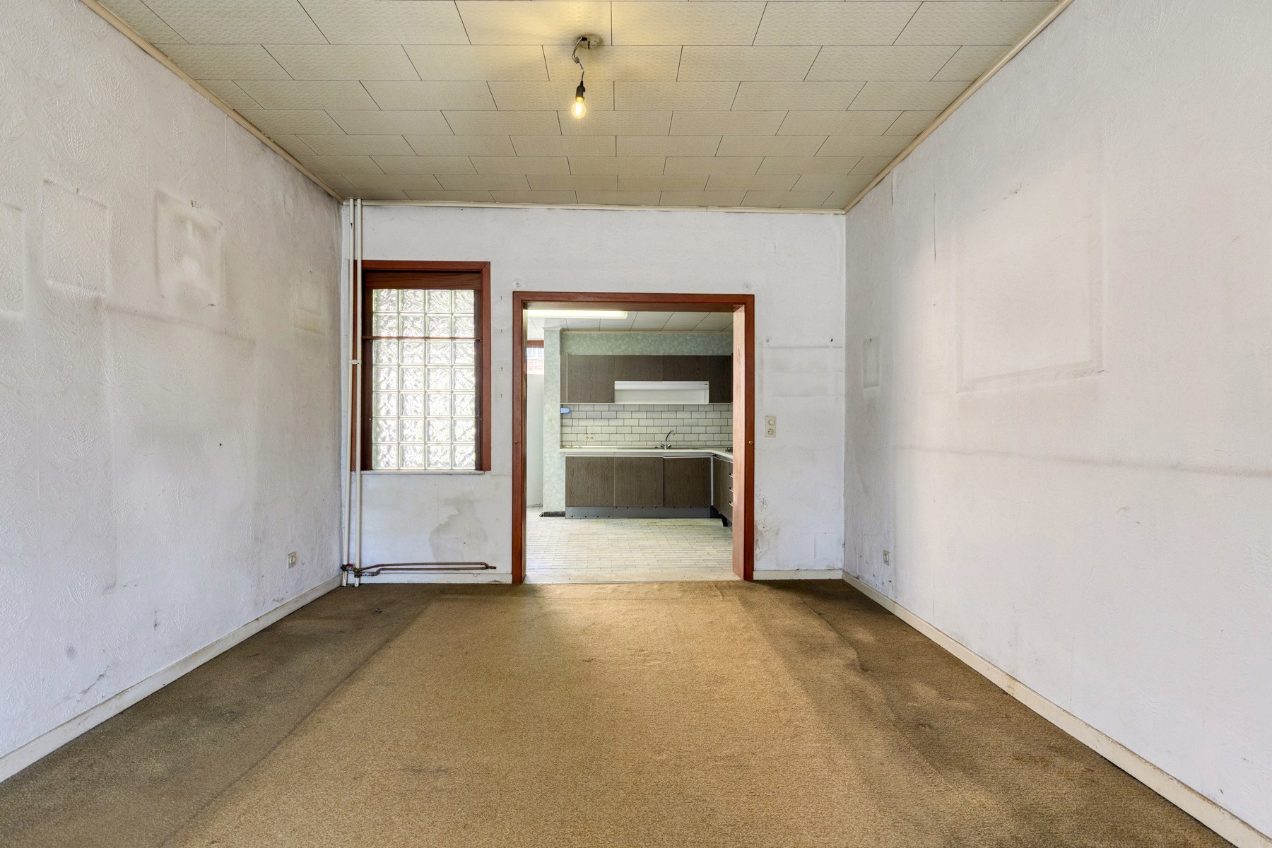 Renovatieproject met 4 slaapkamers, tuin en kelder - foto 5