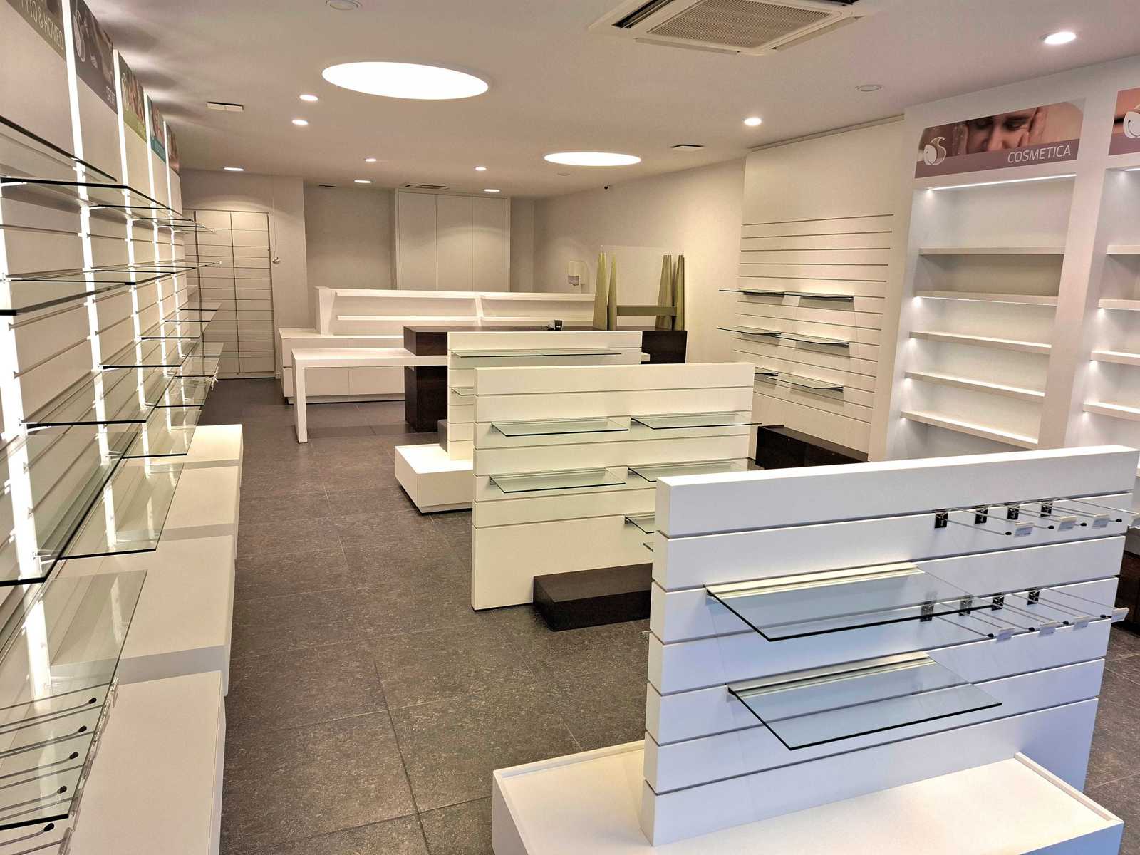 Commercial for rent in Geel - photo 2