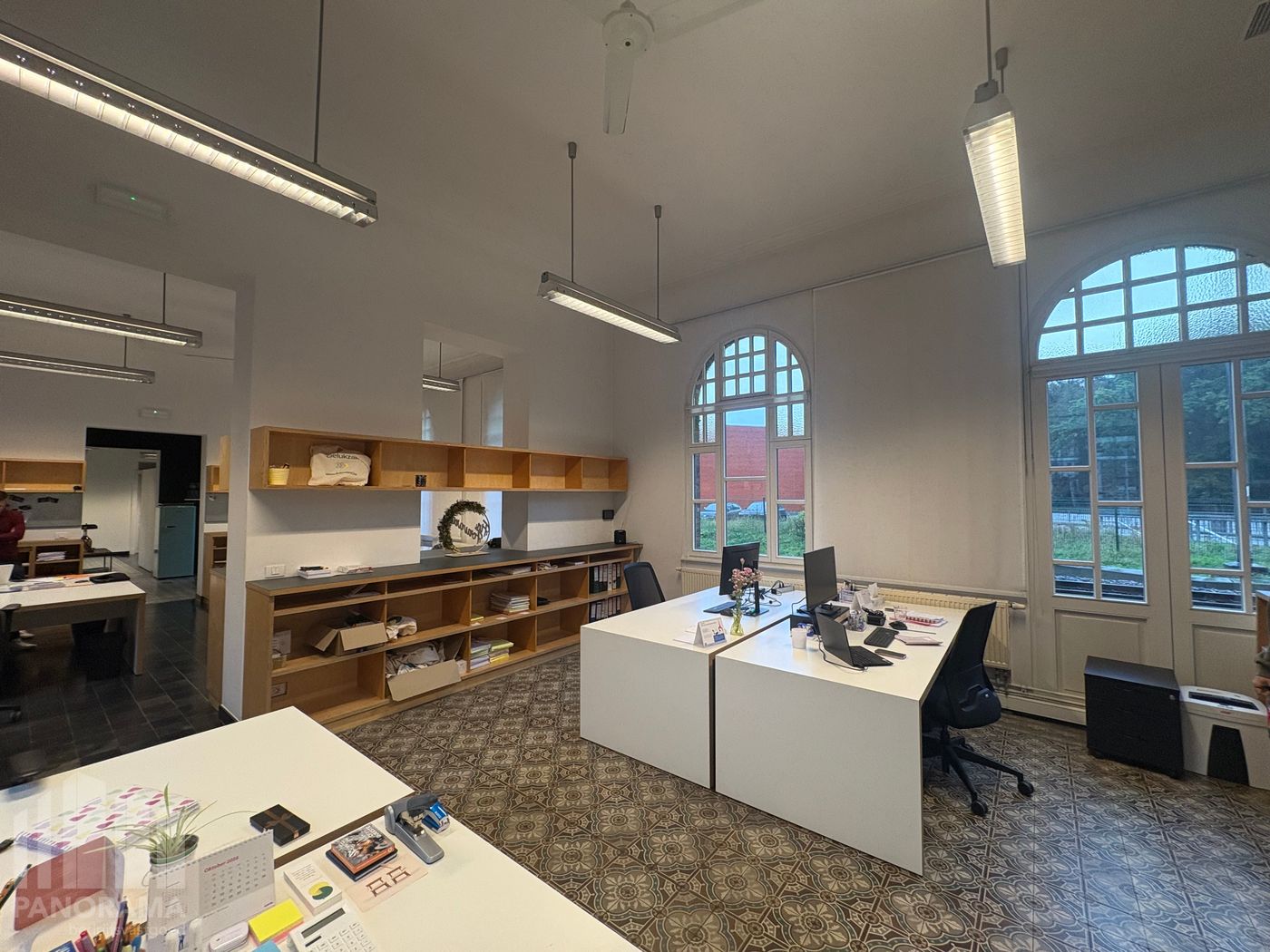 Karaktervol kantoor van 650 m² op absolute topligging - foto 4