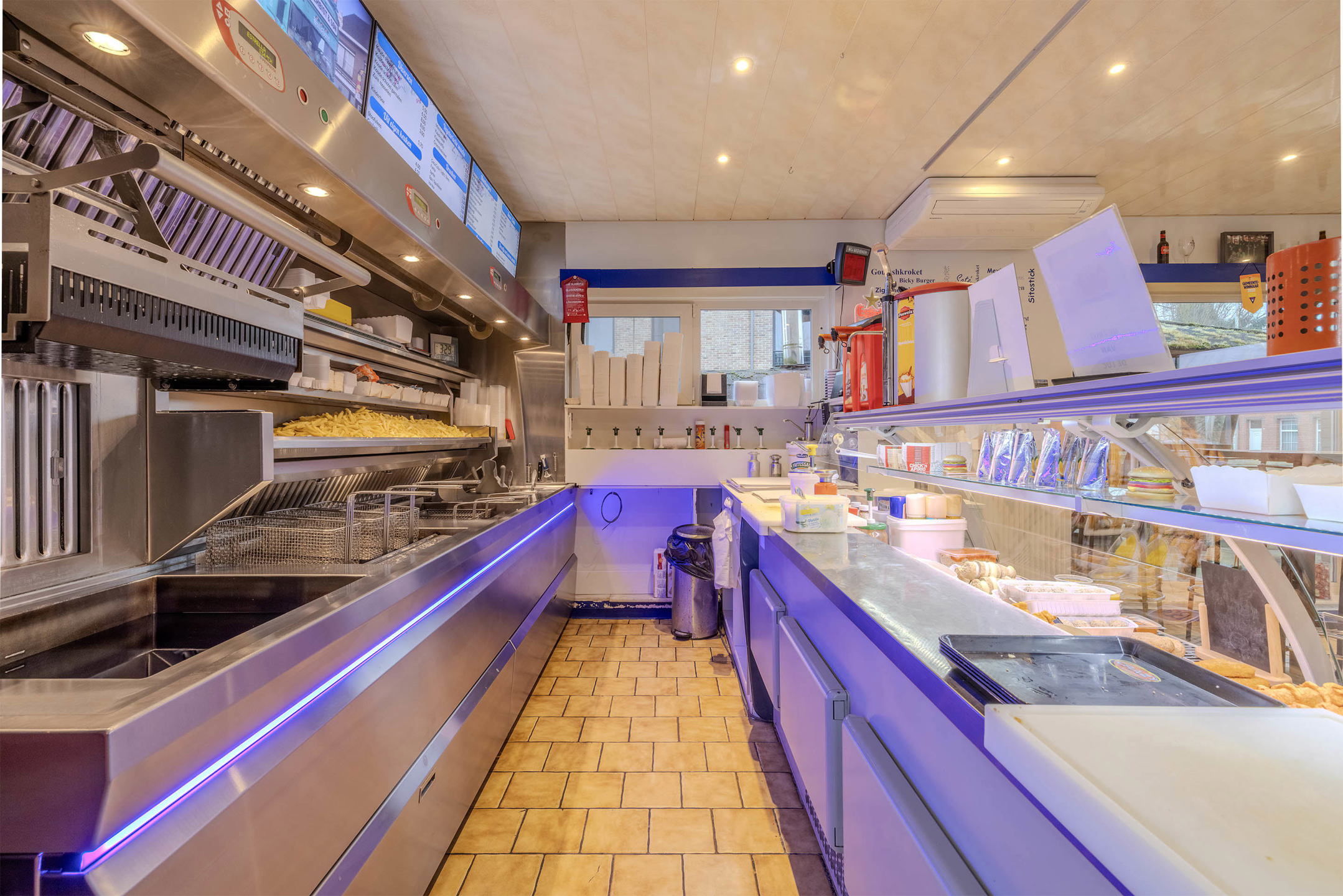 Commercial à vendre à Malle - photo 4