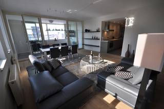 Stijlvol hoekappartement (veel lichtinval) in hippe omgeving (Eilandje - Willemdok) op de 5de verdieping van het Koninklijk Entrepotgebouw,...