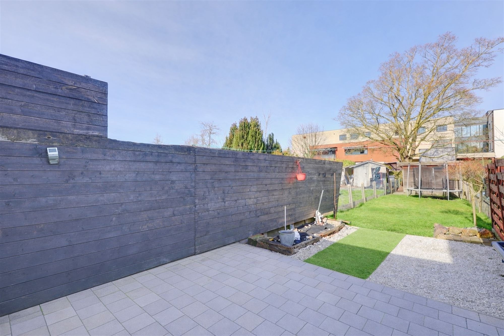 Instapklare woning met zonnige tuin  in Sint-Niklaas - foto 3