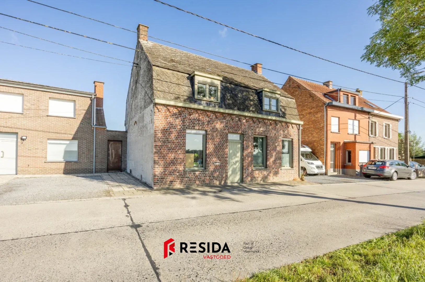 RUIME WONING MET TUIN EN UITWEG - foto 1