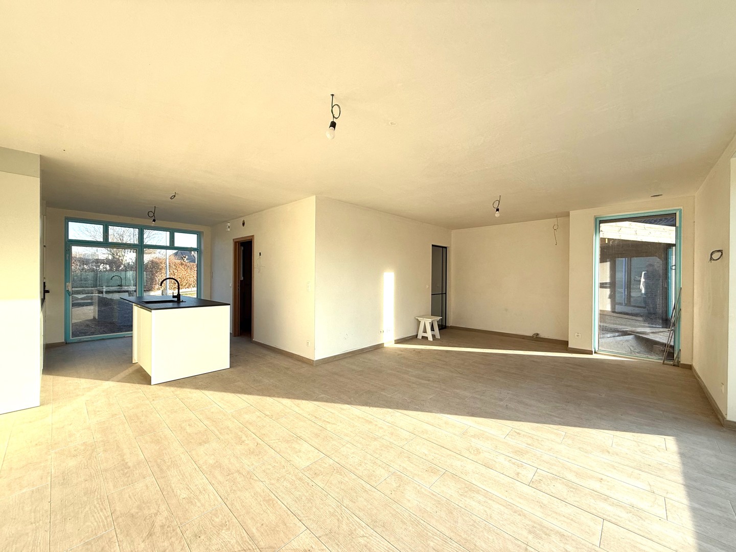 Moderne nieuwbouwwoning in rustige wijk te Harelbeke met 3 slaapkamers - photo 4