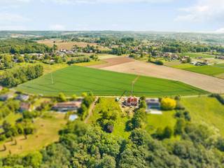 <p>UNIEK en prachtig gelegen BOUWGROND voor villa. MAGNIFIEK UITZICHT! Westgerichte tuin, geen bouwverplichting. Meer inlichtingen = info@immobeguin.be</p>