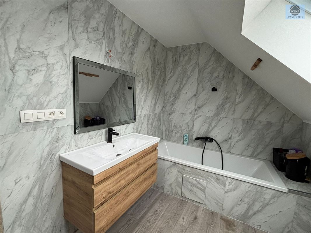WONING MET 4 KAMERS EN TUIN - foto 4