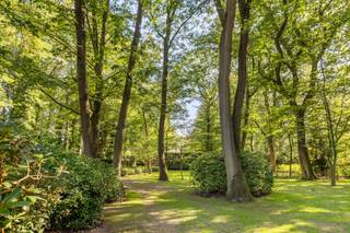 Zin om je droomhuis te realiseren in het groen? Dat kan hier werkelijkheid worden!Op dit mooi stuk bouwgrond kan een villa gebouwd worden van 13,5m...