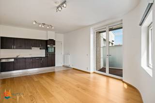 Op een uitstekende locatie te Mechelen bevindt zich dit twee slaapkamer appartement. Het bruisende centrum van Mechelen met zijn...